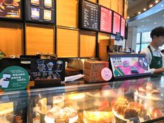 -星巴克臻选(惠州华贸天地1楼店)