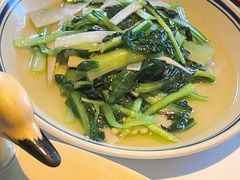 -八府香鸭·啫啫煲(华山路店)