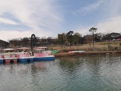 -梁子湖东篱老屋生态庄园