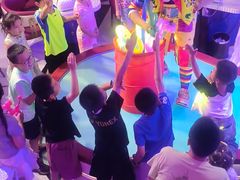 -巴特餐饮6加1音乐餐吧·新疆菜