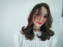 -银星女王公园发型艺术沙龙