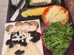 -八宝牛潮汕鲜牛肉火锅(净月店)