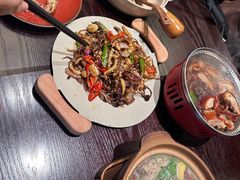 -古都历食南京菜·烤鸭·鸭血粉丝·汤包(南京博物院店)