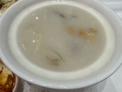 招牌鲫鱼羹-顺德渔村·岭南一号