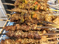 -烤满分·东北烧烤(首经贸店)