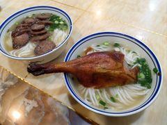 -香辉食馆(新兴路店)