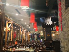 大堂-张大胡子鱼头火锅酒楼(长益路店)