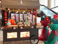 -岷山饭店-芝芝自助餐厅