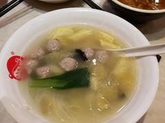 生凼丸子汤-子午路张记肉夹馍(小寨西路店)