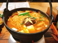 -鸟鸣门屋台料理(金帝银泰店)