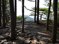 -黄山光明顶山庄