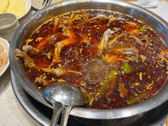 -肖肖酸萝卜鱼火锅(总店)
