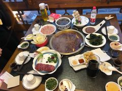 -小天鹅火锅·一线江景洪鼎旗舰店(洪崖洞店)