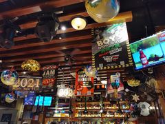 -鲨鱼美式餐厅酒吧Sharky