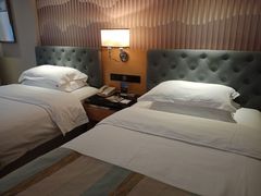 -华雅·云缦酒店(岳阳楼区火车站店)