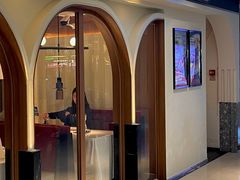 -阿妮叶李(光谷世界城店)