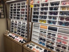 -视野联行眼镜·蔡司·控优点授权(长白万象汇店)