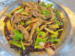 -休记光头香辣蟹干锅店(衣冠庙店)