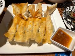 青岛锅贴-波螺油子青岛本帮菜(银座店)