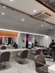点击看大图 -LJOY丽锦造型·烫发染发