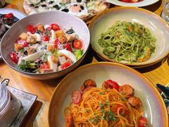 -JINNS锦时 steak&pizza(浸信会礼拜堂旧址店)