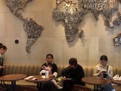 大堂-星巴克臻选(广州沙面店)