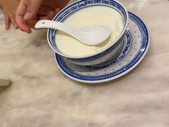 -香港百合居(LCM置汇旭辉广场店)