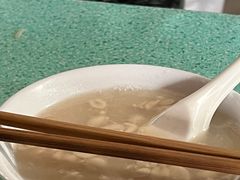 -依云煎包店