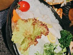 -湊湊火锅·茶憩(南京东路悦荟店)