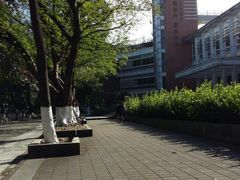 -广东外语外贸大学(白云山校区)