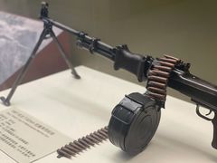 -轻武器博物馆