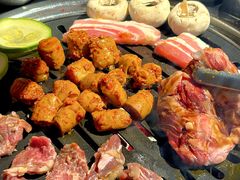 -炽城·烤肉名家(鸿达中央广场店)