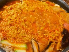 部队年糕火锅-七八冷面·延边朝鲜族美食(欢乐谷店)
