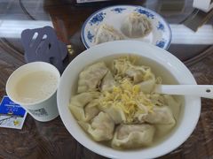-笑来喜馄饨小笼工坊店(湖滨街店)