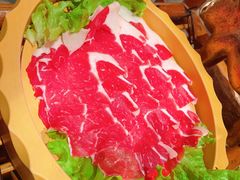 -老牌坊云南鱼豆花火锅(爱建店)