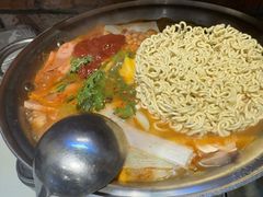 部队火锅-富乐满韩国正宗炸鸡韩国料理(虹泉路店)