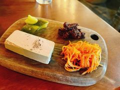 -羽深肉铺 Steak & Wine