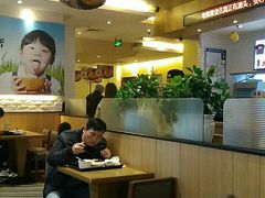 大堂-老娘舅(苏州中心大道西大润发店)