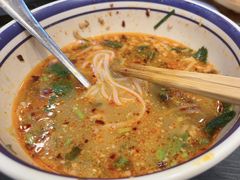 -云阿蛮云南生烫牛肉米线(奉贤路店)