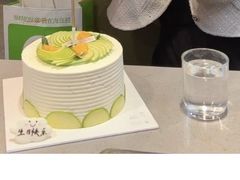 -山与蓝·轻糖鲜果蛋糕(勒泰店)