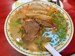 -金杨拉面王小吃面馆·牛三宝面·红烧牛肉粉