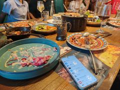 贵族皇后沙拉-卢布里西餐厅(总店)