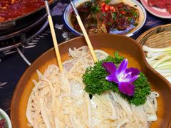-山城棒棒军手作火锅·天花板手撕水牛鲜毛肚(北京店)