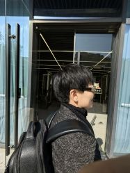 -侨治发型