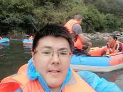 -龙井峡漂流