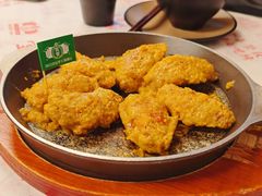 咸蛋黄鸡翅-堂瓦里·33年传统赣菜(第一街区店)