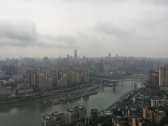 远至近依次重庆嘉陵江大桥和渝澳嘉陵江大桥-瞰胜楼