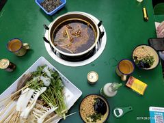 -巷子里头麻辣烫火锅串串(温江店)
