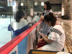 -冠军冰场(环球中心店)