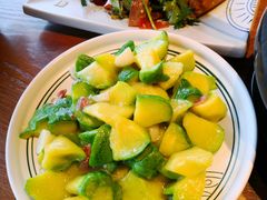 -云海肴·汽锅鸡·云南菜(天山百盛优客店)